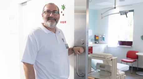 Neuer Chefarzt am Elbe Klinikum Buxtehude: Dr. Georgios Stamatelos übernimmt Leitung der Klinik für Gynäkologie und Geburtshilfe Neuer Chefarzt am Elbe Klinikum Buxtehude: Dr. Georgios Stamatelos übernimmt Leitung der Klinik für Gynäkologie und Geburtshilfe