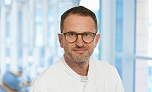 Dr. med. Peter Remien